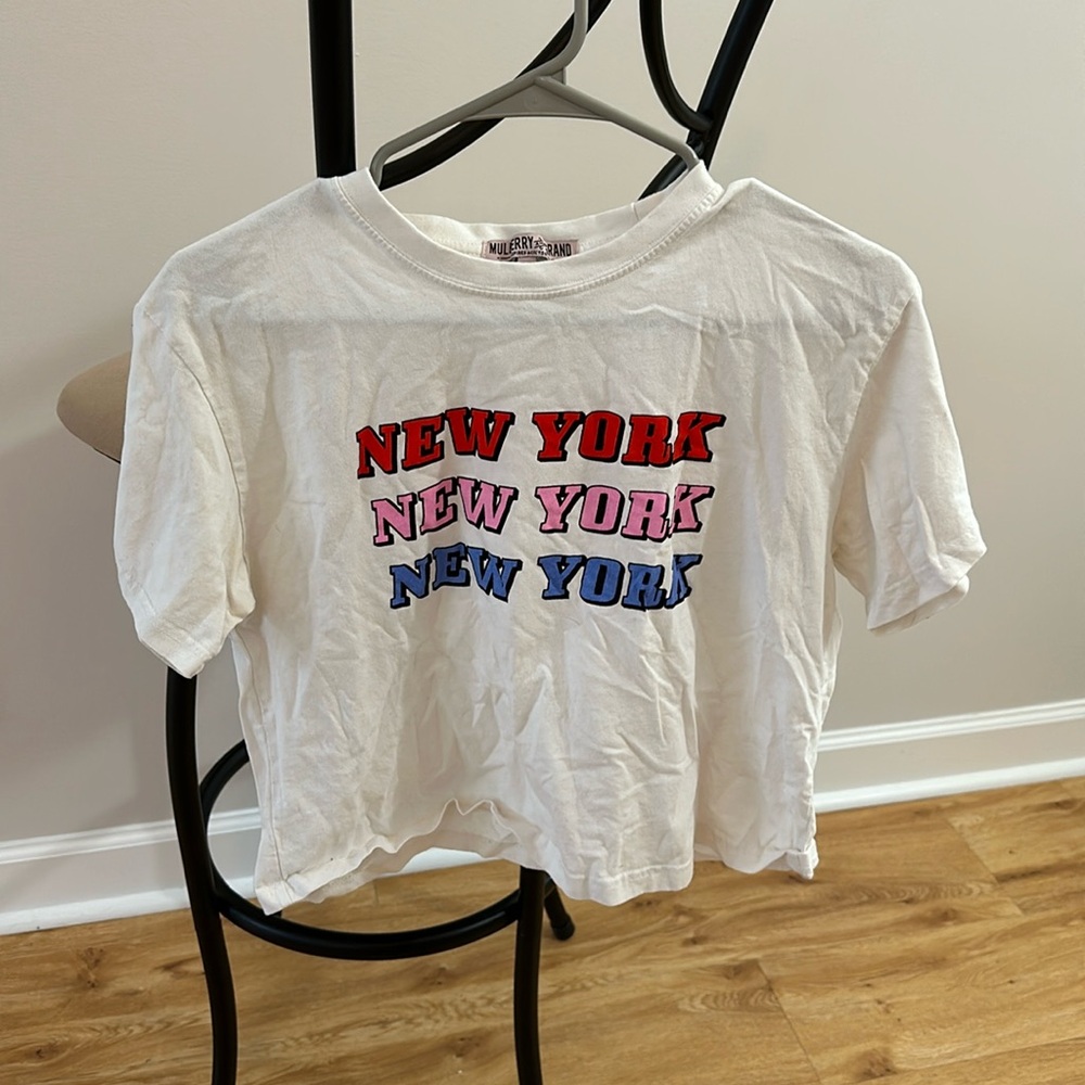 mulberry and grand new york t shirt